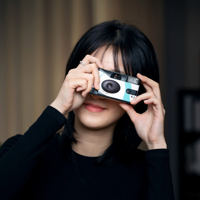 Praktica Single Use Disposable Colour Film Camera with Flash - Blue